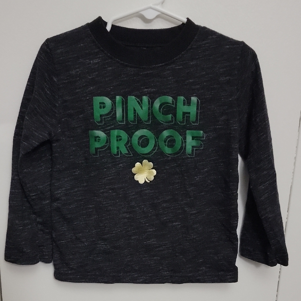 Stylish Kids Long Sleeve Tee with 'Pinch Proof' Graphic